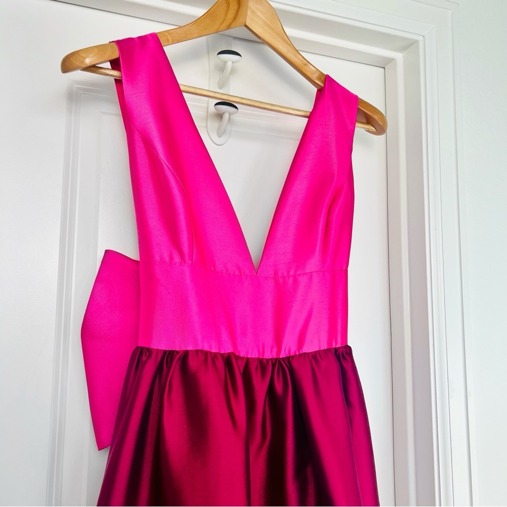 Hutch Harlo Bow Back Satin Tiered Maxi Dress Pink Magenta Formal Wedding 4 Small - Picture 4 of 15